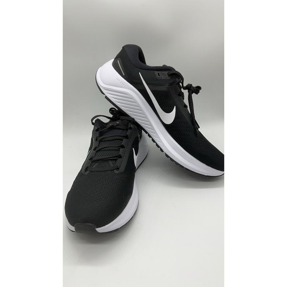 Nike Air Zoom Structure 24 Mens Size 12